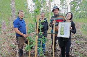 Salon Metsätiimi fick Sydvästra Finlands Pro skog-pris 2024. 